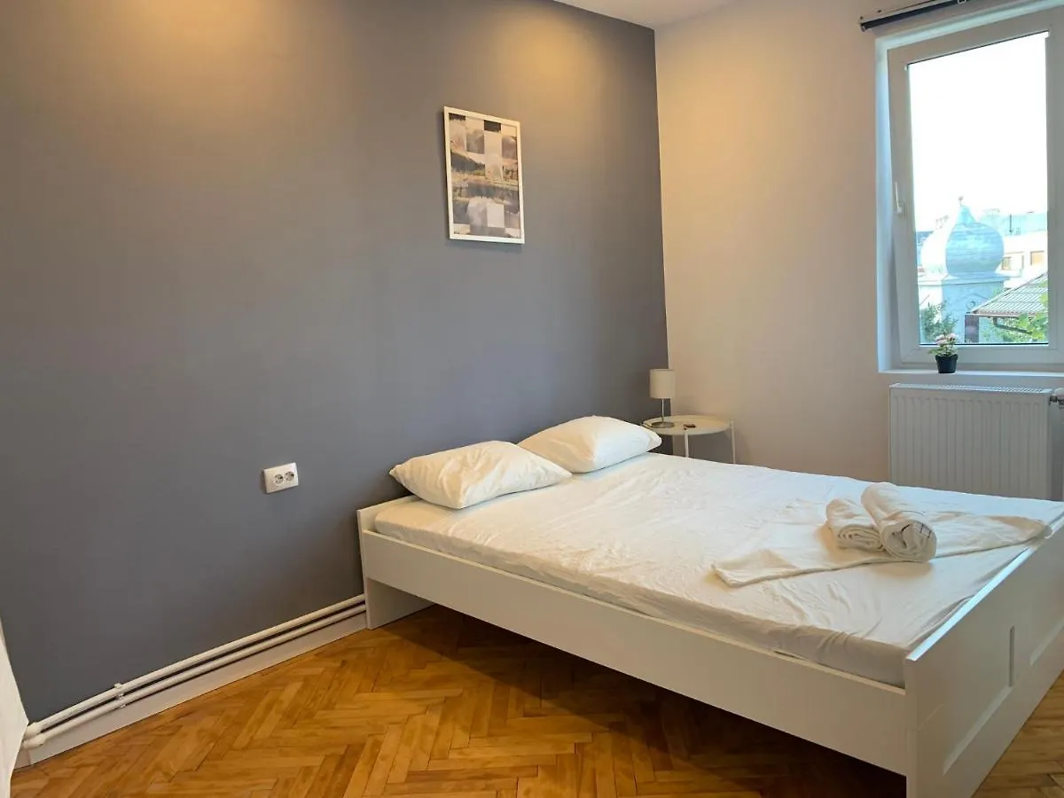 Urban Citylights Penthouse Apartment Bucharest